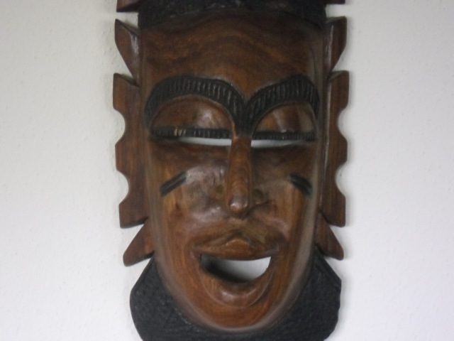 Keniaans masker groot