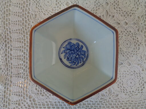 Aziatische kom 6-hoekig