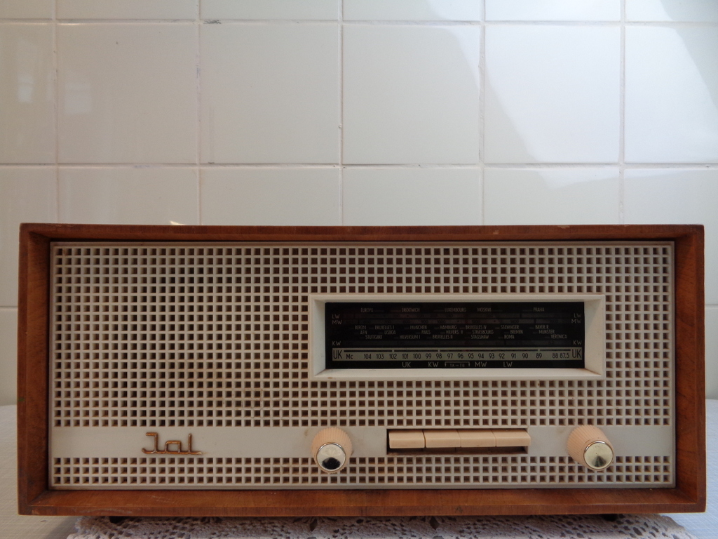 Vintage radio Jalta 5350 D