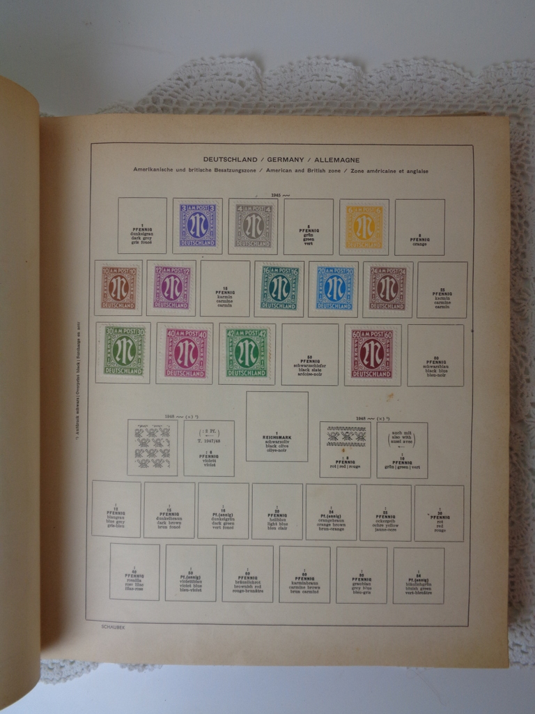 Schaubek Briefmarken Album (nr 250)Schaubek Briefmarken Album (nr 250)