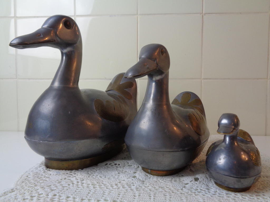 3 Tinnen eenden belegd met koper