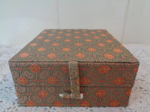 Mooie houten opbergdoos