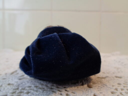 Antieke porseleinen poppen