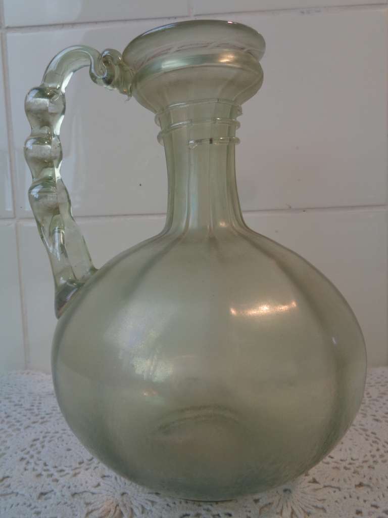 Antieke glazen kan of karaf uit Syrië