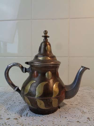 Antieke thee-kan