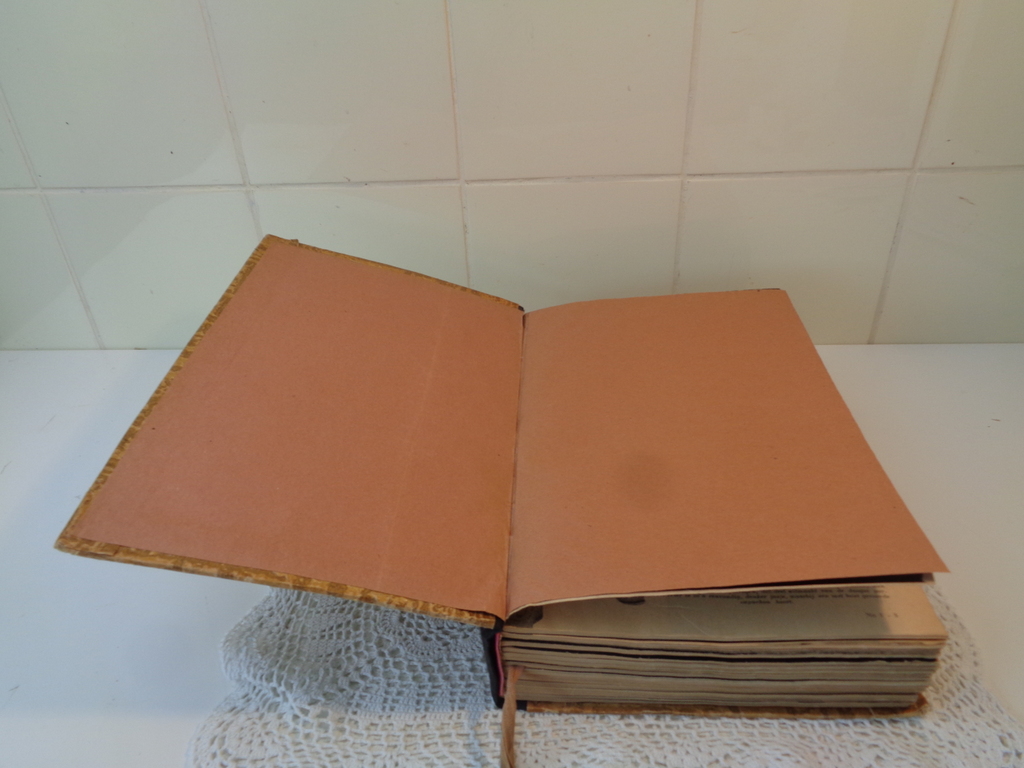 Libelle 1952 No 1, 18 Libelle tijdschriften