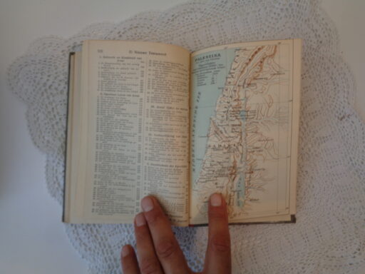 Bijbelsche geschiedenis door Dr Ecker 1922
