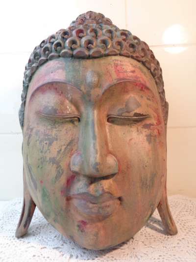 Prachtig houten masker Boeddha