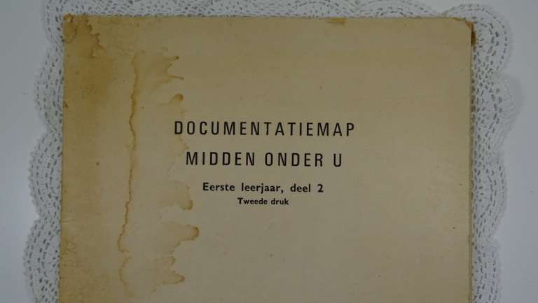 Documentatiemap Midden onder U 1973