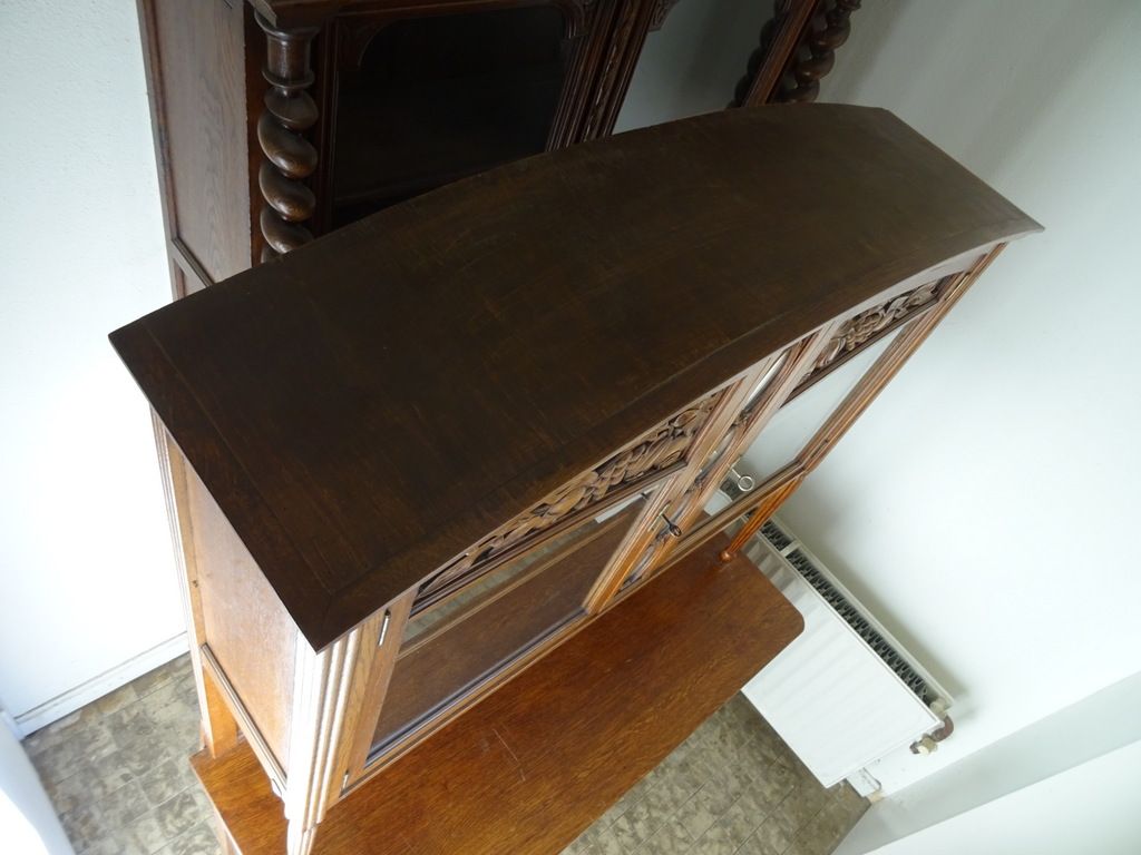 Antieke eiken houten buffetkast circa 1920 - Afbeelding 16