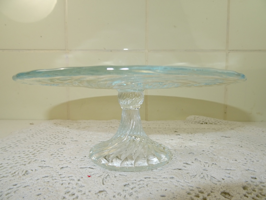 Vintage glazen plateau voor gebak