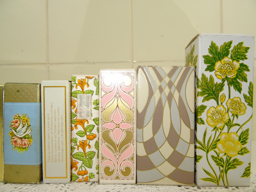 Collectie vintage Avon Eau de Cologne - Afbeelding 4