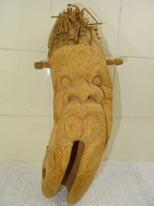 Alternative view of Imponerend masker uit Ibiza