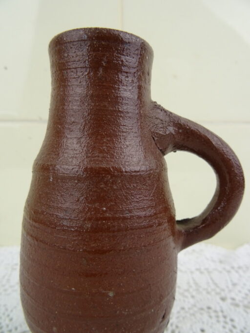 Alternative view of Replica bodemvondst Raeren aardewerk kannetje