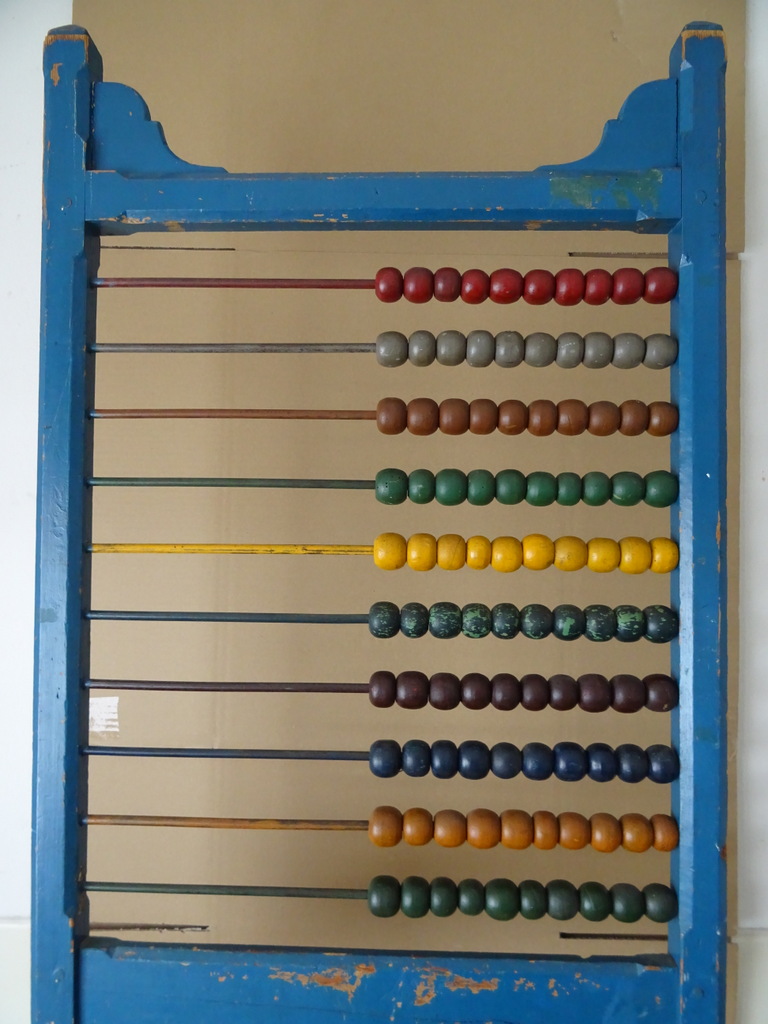 Antiek houten telraam uit school 151cm - Afbeelding 2