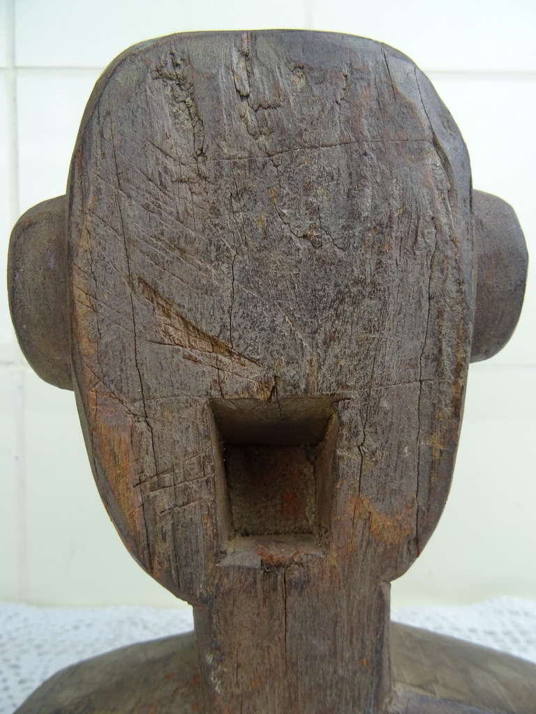 Antiek houten Voodoo beeld Filipijnen
