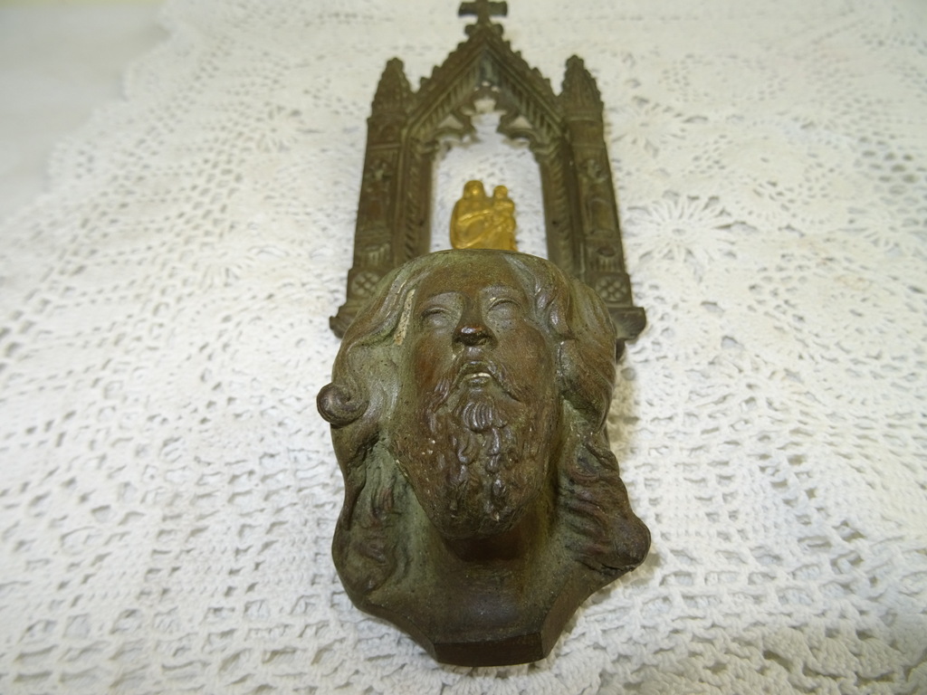 Antiek bronzen wijwatervat - Afbeelding 8