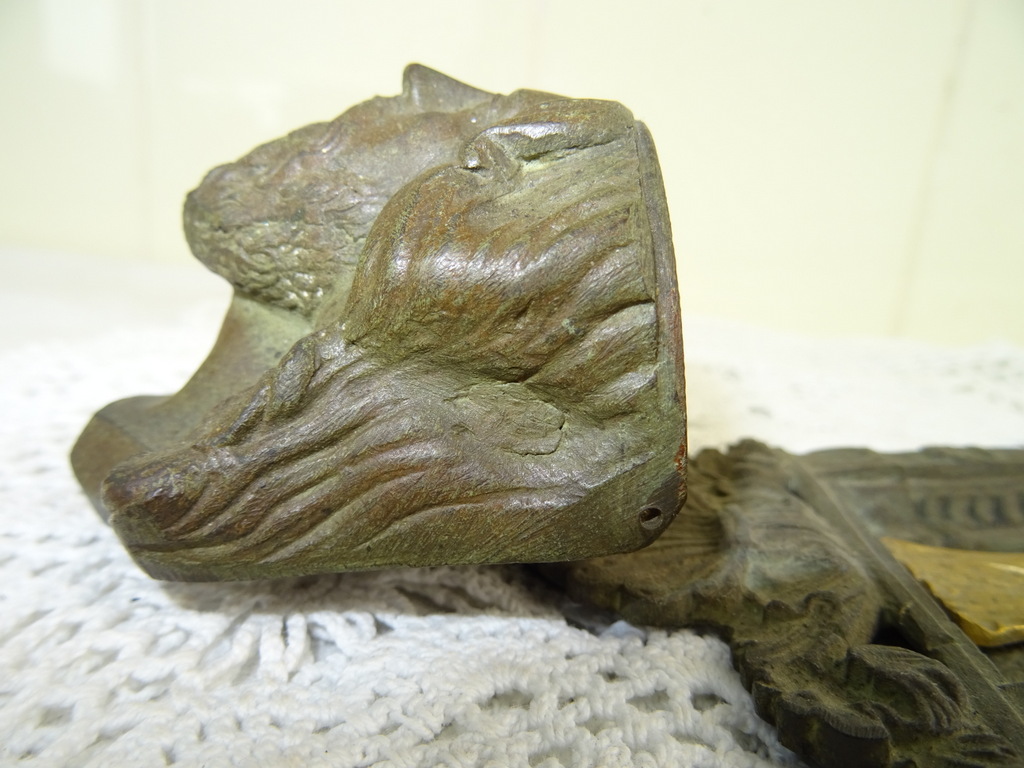 Antiek bronzen wijwatervat - Afbeelding 15