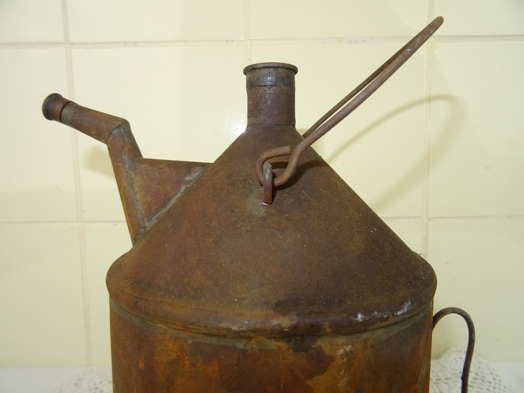 Antieke metalen oliekan - Afbeelding 3