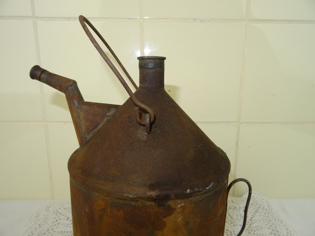 Antieke metalen oliekan - Afbeelding 6