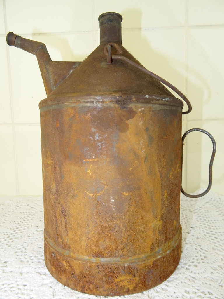 Antieke metalen oliekan - Afbeelding 12