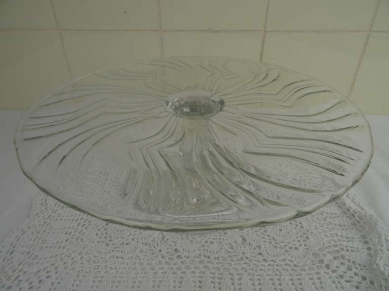 Antiek taartplateau van glas