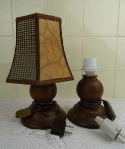 Set antieke eikenhouten lampen