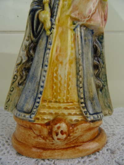 Schitterend aardewerk Mariabeeld De Gats