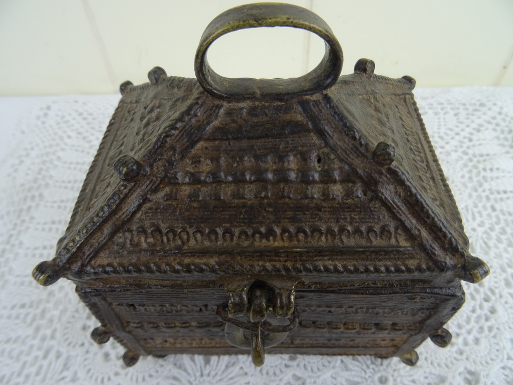 Antiek bronzen kistje Nepal - Afbeelding 2