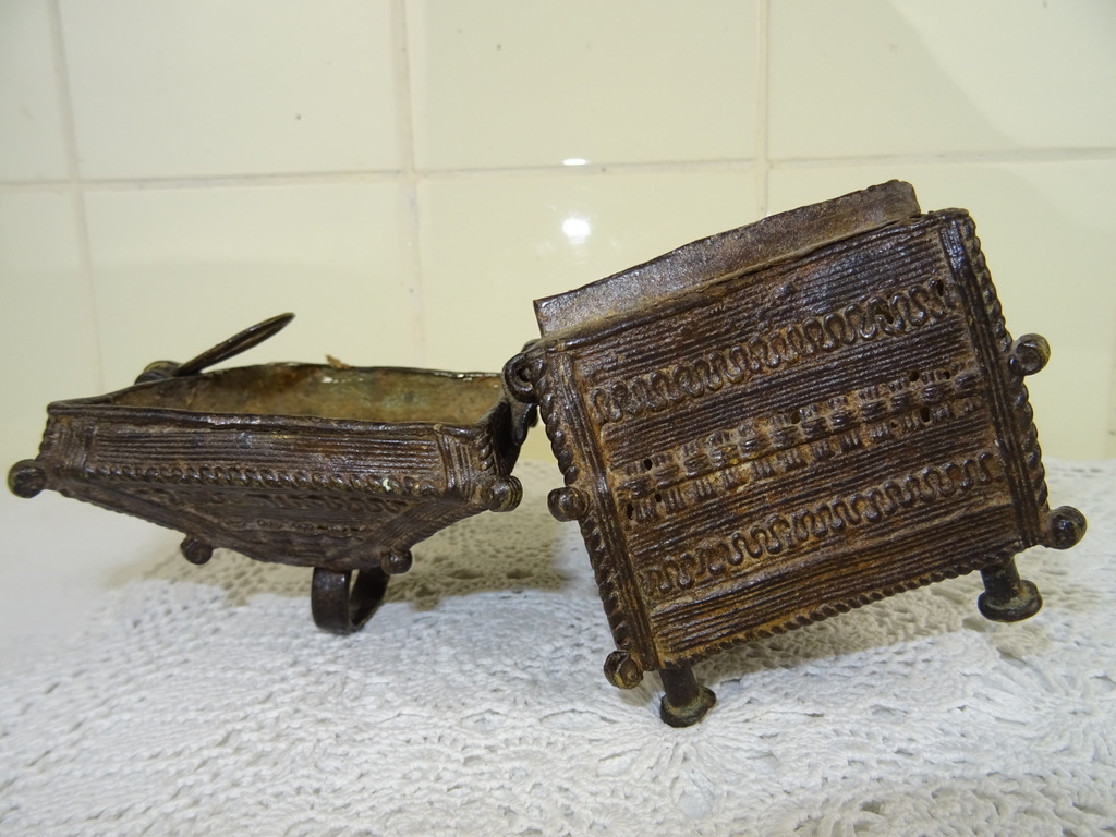 Antiek bronzen kistje Nepal - Afbeelding 13
