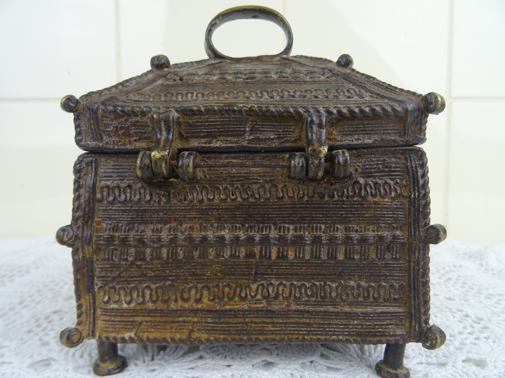 Antiek bronzen kistje Nepal - Afbeelding 17