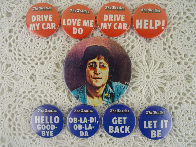 Collectie van 9 Beatles buttons