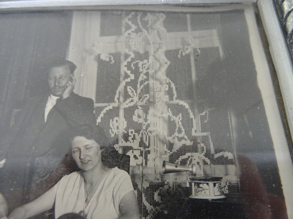Antieke markante familiefoto in lijst - Afbeelding 15