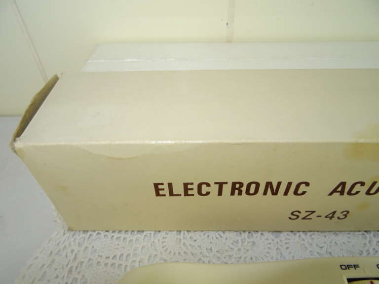 Alternative view of Vintage acupunctuur apparaat