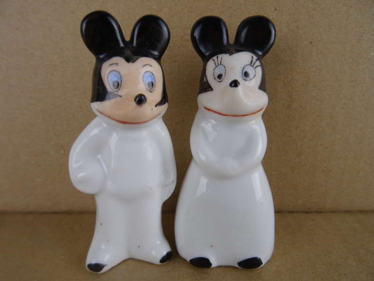 Antieke beeldjes Mickey en Minnie mouse