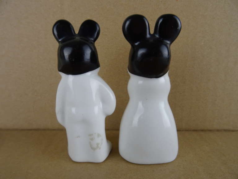 Antieke beeldjes Mickey en Minnie Mouse