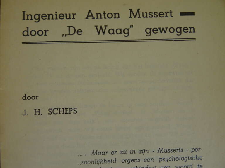Ingenieur Anton Mussert door de waag gewogen J H Scheps