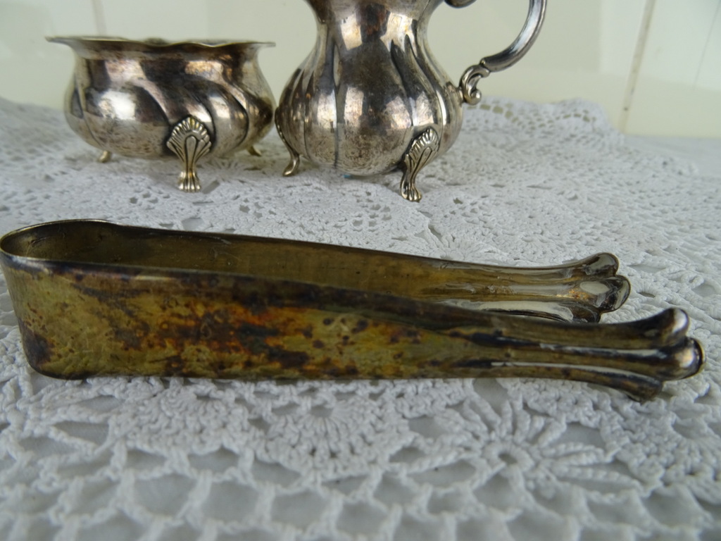 Verzilverd suiker en melk stel Verzilverd suiker en melk stel