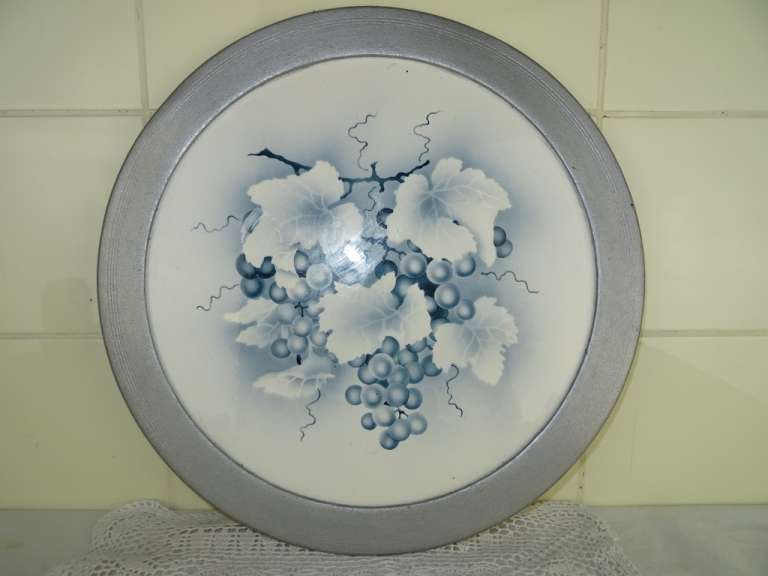 Antiek taartplateau van porselein