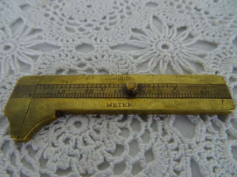 Antieke schuifmaat London