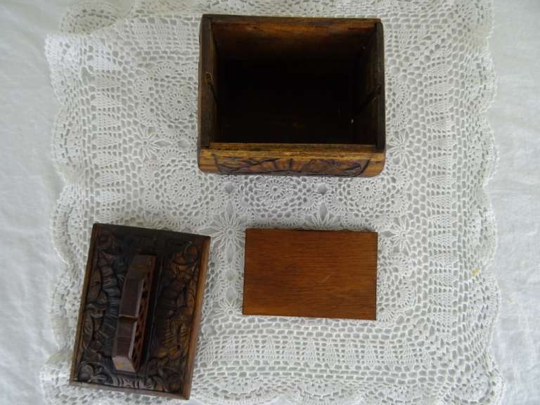 Antiek houten kistje