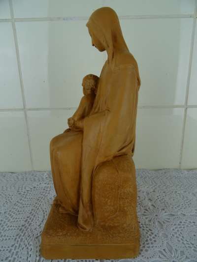 Antiek beeld Maria Jezus en Johannes