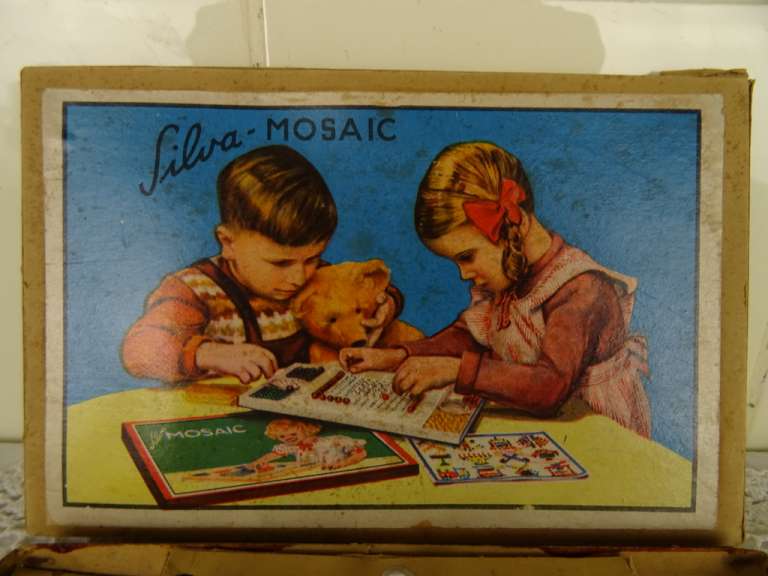 Antiek solitaire en Silva Mosaic spel
