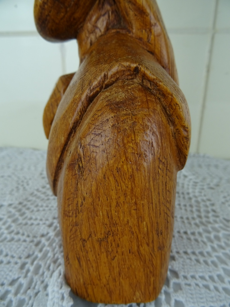 Antiek houten beeld man