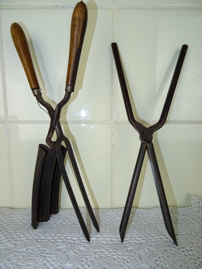 Set antieke krultangen