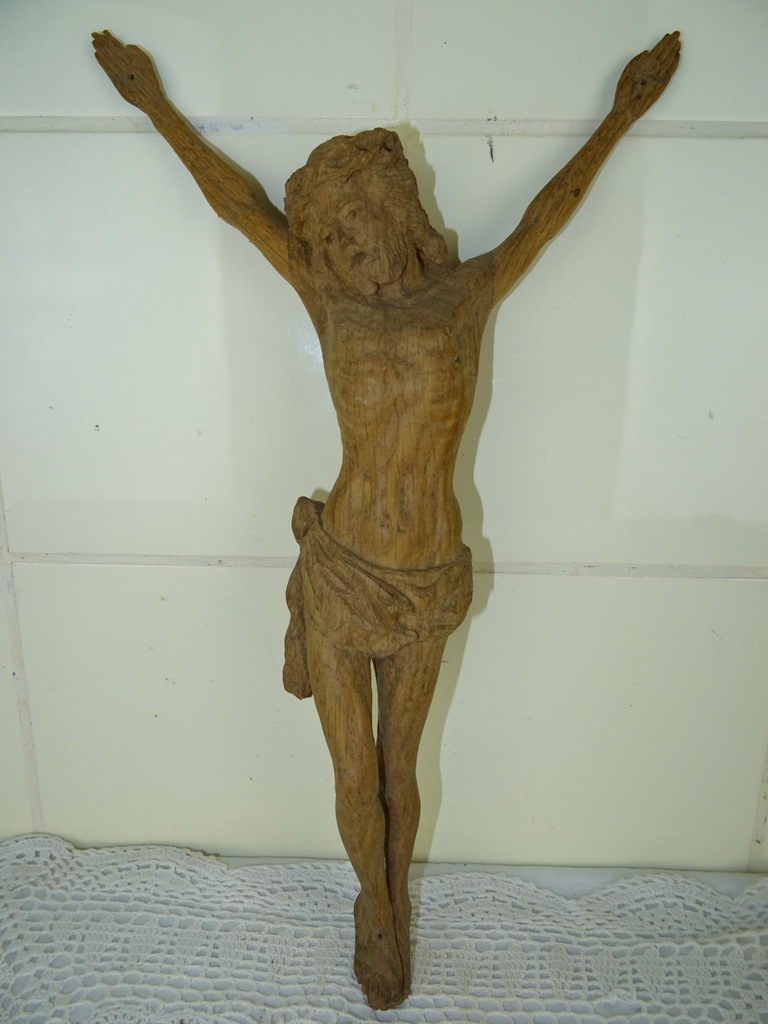 Houtsnijwerk Corpus Christi door Constant Grooten vervaardigd in de tweede helft van de vorige eeuw of aan het begin van deze eeuw.