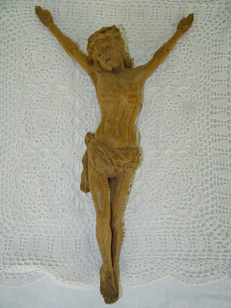 Houtsnijwerk Corpus Christi door Constant Grooten vervaardigd in de tweede helft van de vorige eeuw of aan het begin van deze eeuw.