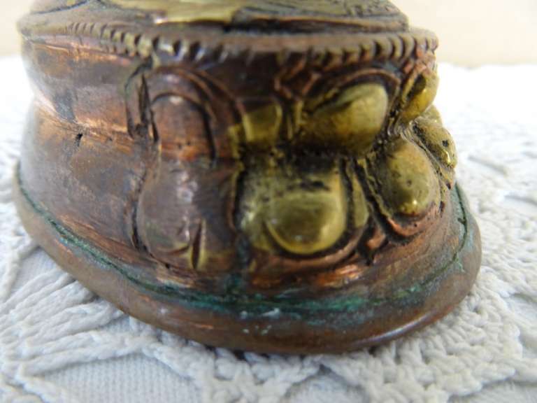 Imposant bronzen Boeddhabeeld