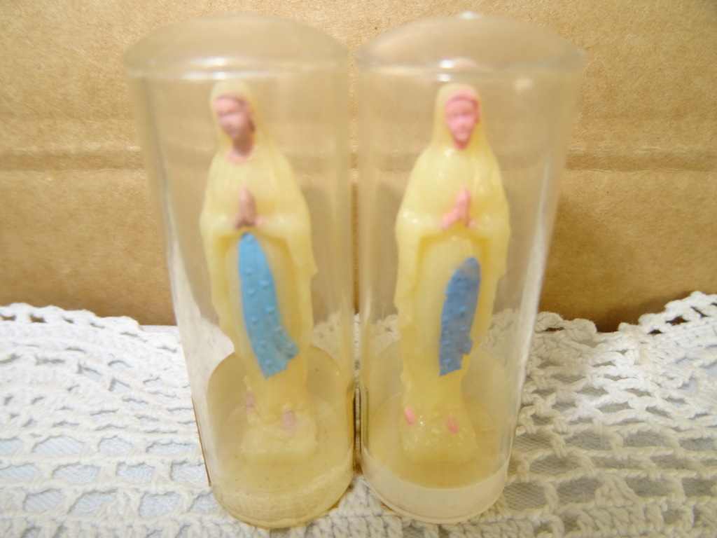 Antieke miniatuur Mariabeeldjes uit Banneux