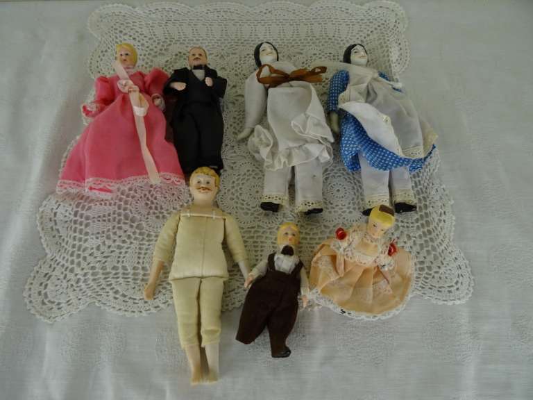 Collectie vintage speelpopjes